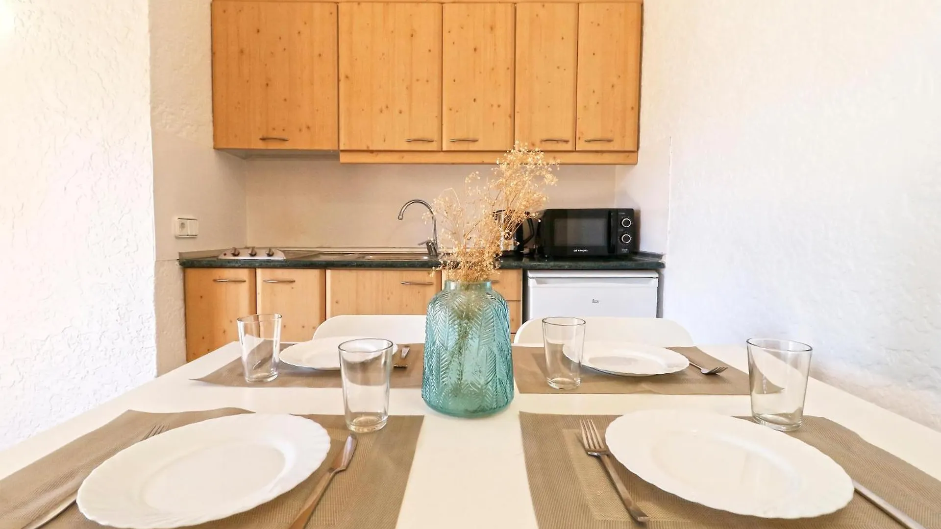 Naika Studios & Apartments Palmanova 0*,  Spanje