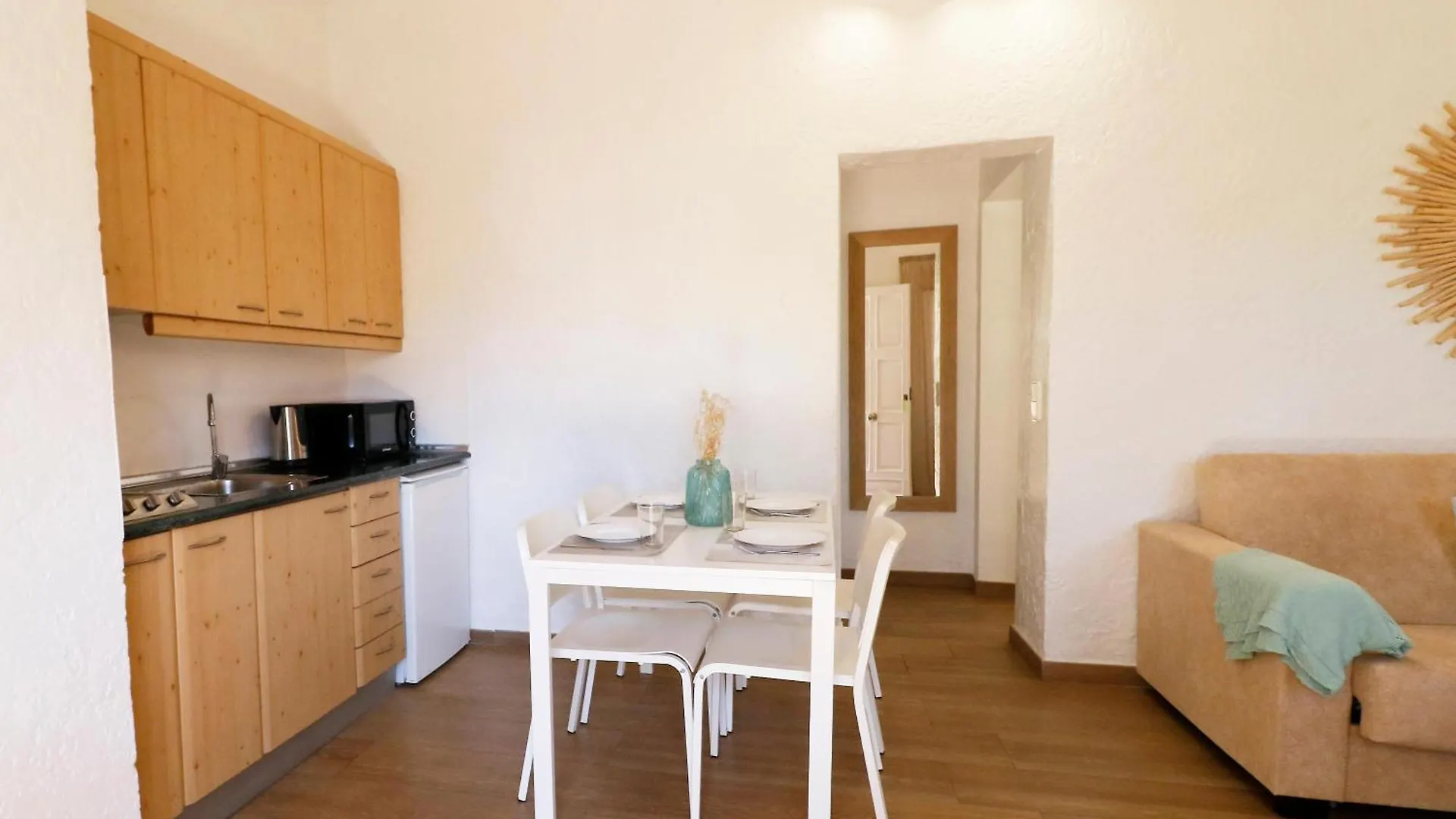 Naika Studios & Apartments Palmanova