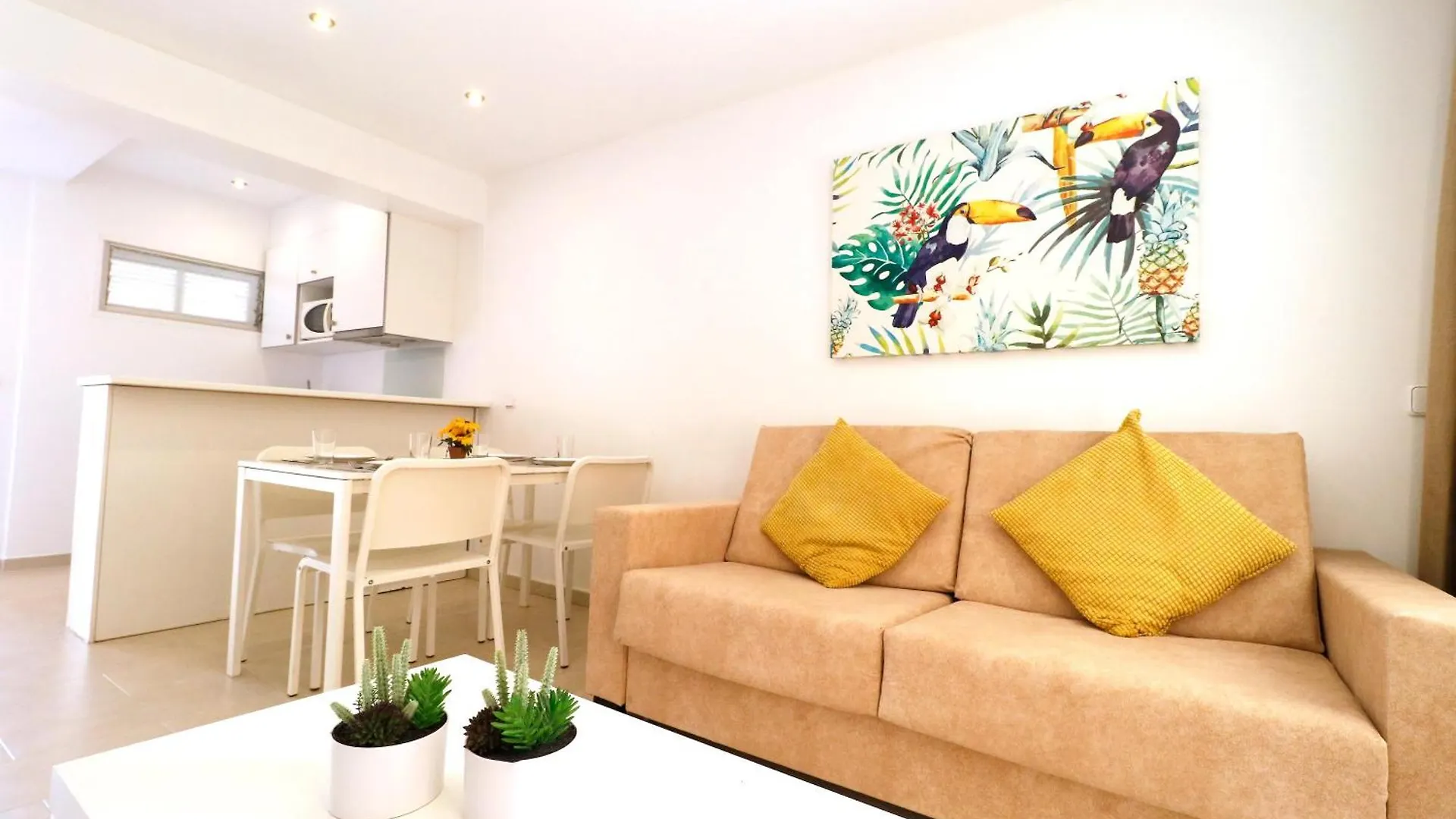 Naika Studios & Apartments Palmanova 0*,  Spanje