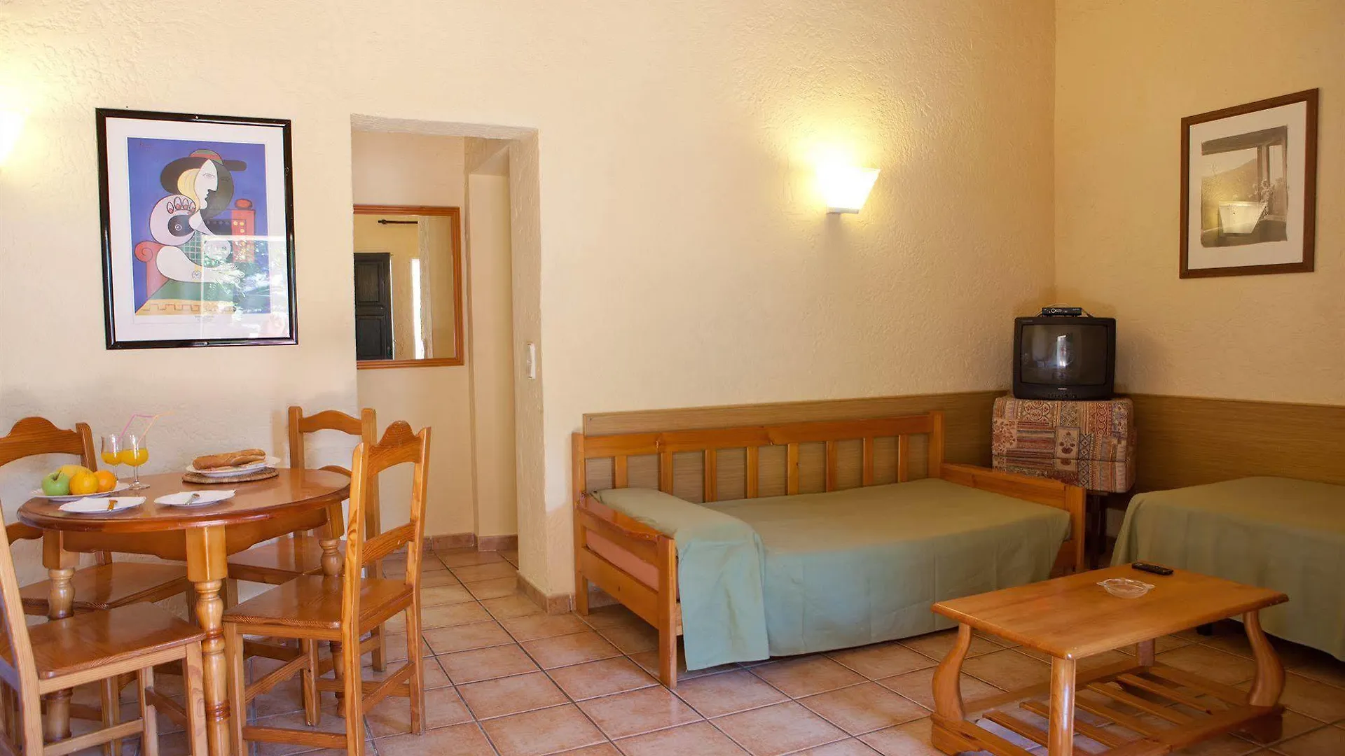 Naika Studios & Apartments Palmanova